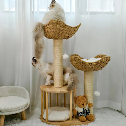 CleoCatra Boho™ – Minimalist Cat Tree Design with Organic Wicker & Sisal
